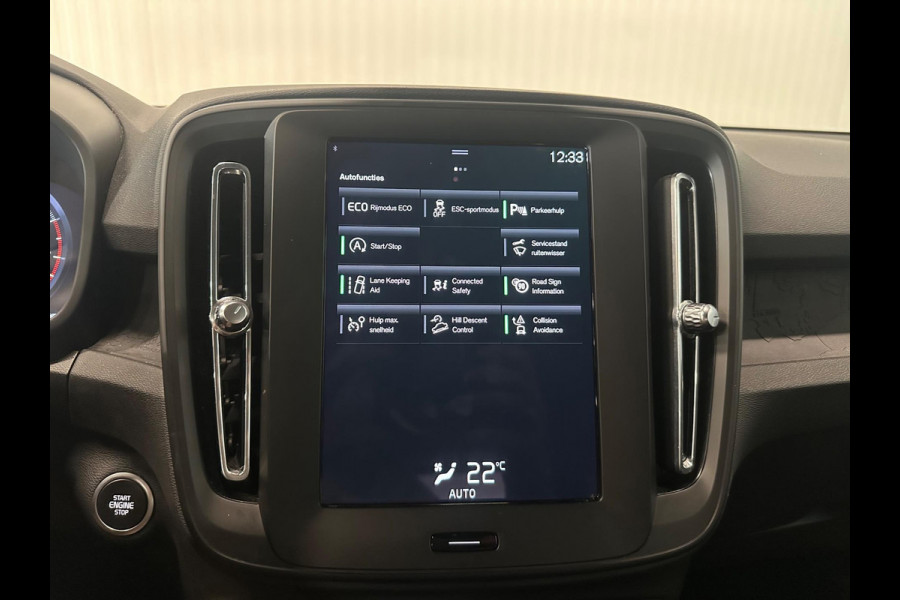 Volvo XC40 1.5 T2 Momentum Core | CARPLAY | ESC | PARK ASSISTANT