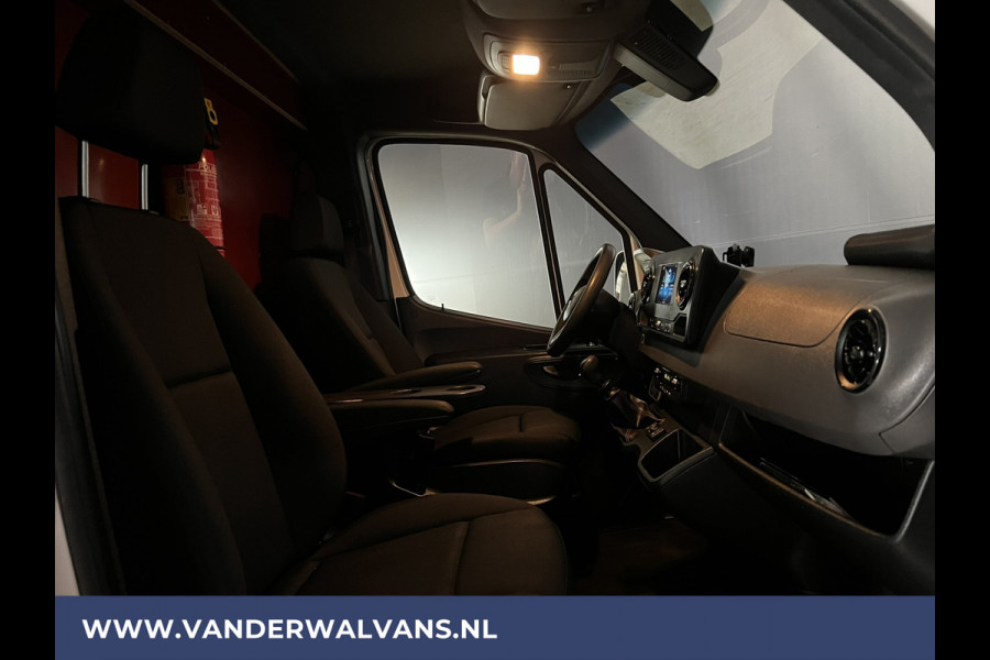 Mercedes-Benz Sprinter 316 CDI 163 pk L2H1 Euro6 Airco | 2800kg trekhaak | Omvormer | Camera Cruisecontrol, Parkeersensoren
