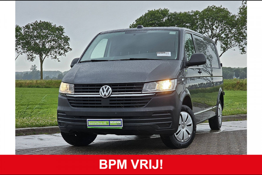 Volkswagen Transporter 2.0 TDI T6.1 L2H1 Euro6 Airco 3-Zits Camera 1e Eigenaar NAP Trekhaak!