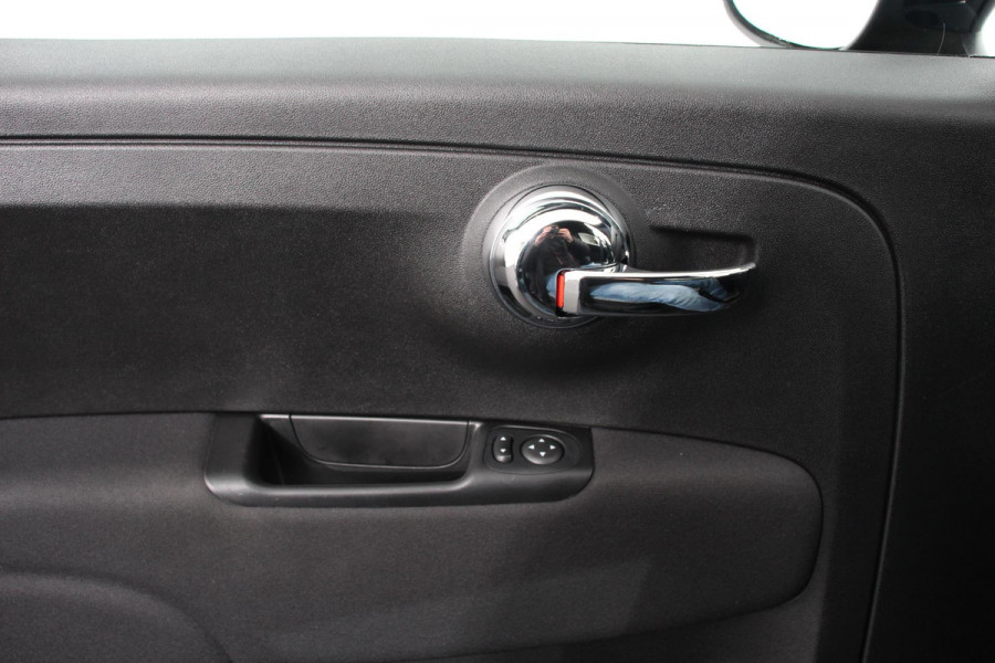 Fiat 500 1.2 Automaat Lounge Navigatie  Apple Carplay/Android Auto  Airco  Lichtmetalen velgen  Dab  Cruise Control