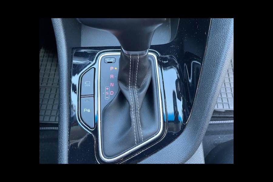 Kia Niro 1.6 GDi Hybrid DynamicPlusLine | Stoel- en stuurverwarming |Navigatie | Trekhaak