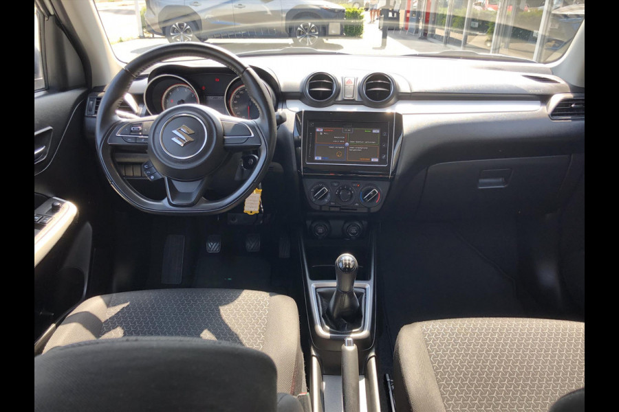 Suzuki Swift 1.0 Boosterjet 112pk Select | Stoelverwarming, Lichtmetalen velgen, Parkeercamera, Airco, Apple CarPlay/Android Auto