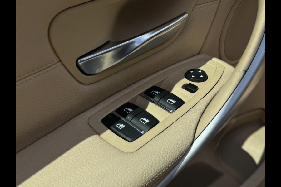 BMW 3-serie 320i High Executive 184 PK / PDC / NAVIGATIE / CRUISE / NL AUTO / LEDER / AUTOMAAT