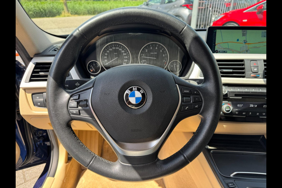 BMW 3-serie 320i High Executive 184 PK / PDC / NAVIGATIE / CRUISE / NL AUTO / LEDER / AUTOMAAT