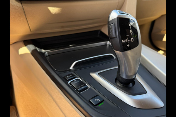 BMW 3-serie 320i High Executive 184 PK / PDC / NAVIGATIE / CRUISE / NL AUTO / LEDER / AUTOMAAT