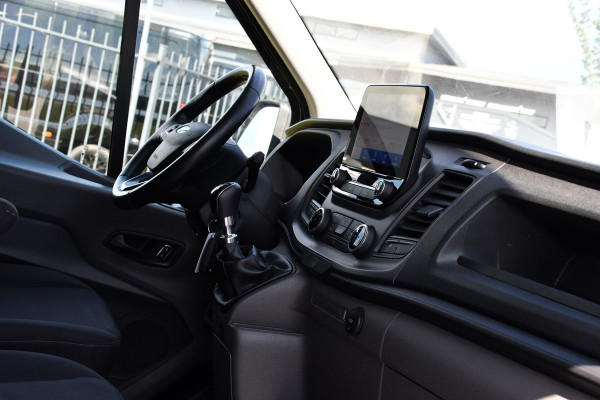 Ford Transit 2.0 TDCI L2H2 Raptor Edition Camera, Cruise, Carplay, 130pk, BLIS, Sensoren, Multimedia, Uniek!