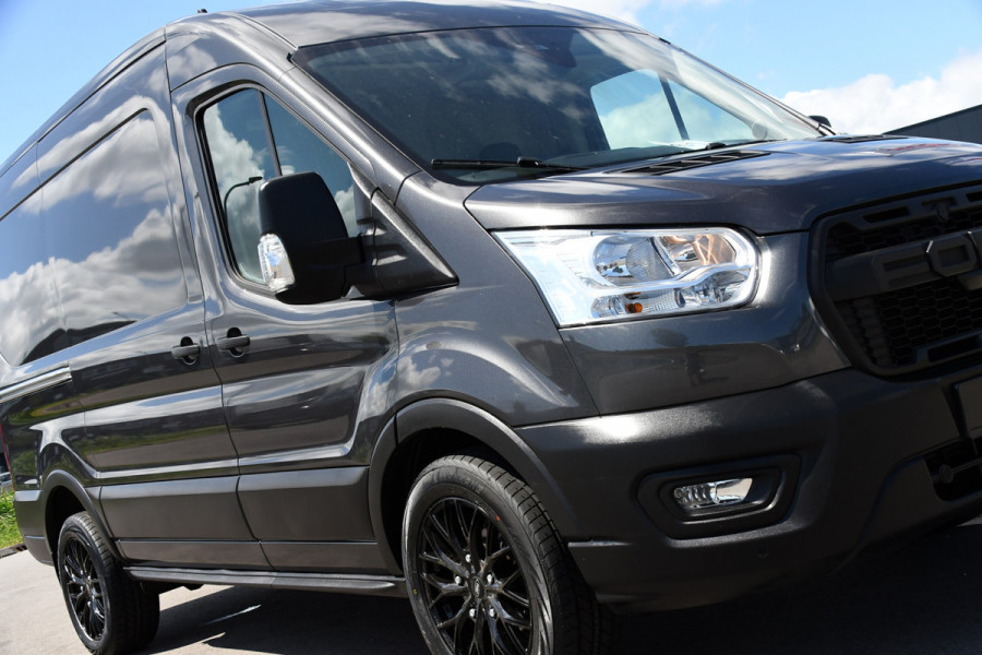 Ford Transit 2.0 TDCI L2H2 Raptor Edition Camera, Cruise, Carplay, 130pk, BLIS, Sensoren, Multimedia, Uniek!