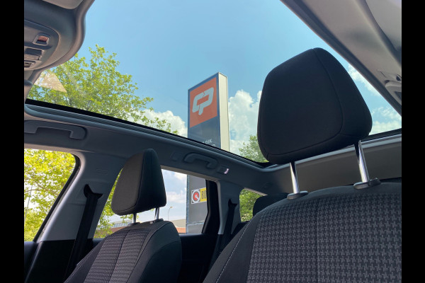 Peugeot 308 SW BWJ 2019 | 1.2 PT 111PK Executive | NWE APK | PANO DAK | CLIMA | NAVI | CRUISE | PDC | LICHTMETAAL | PRIVACY GLASS
