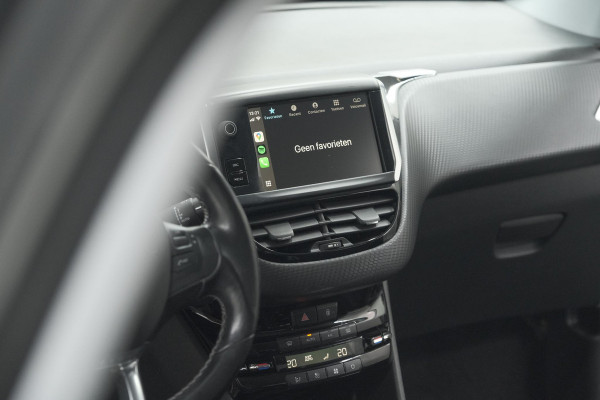 Peugeot 2008 PureTech 130 Allure | Camera | Apple Carplay | Parkeersensoren | Navigatie