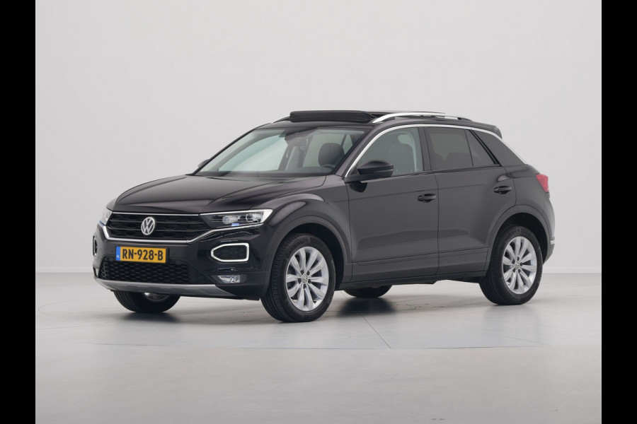 Volkswagen T-Roc 1.0 TSI 115pk Style Trekhaak Panorama Navigatie Camera Acc Carplay 323