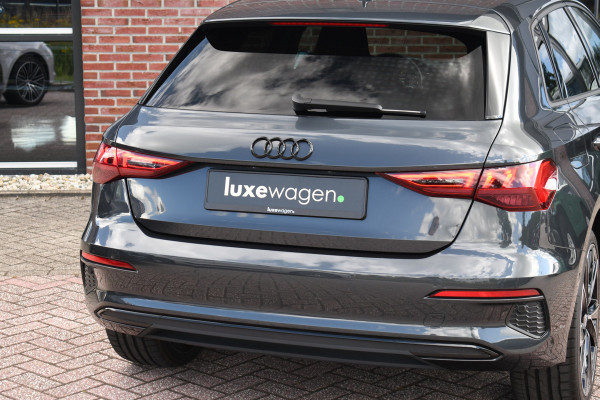 Audi A3 Sportback 40 TFSI e S-zetels ACC Head-up 19inch El-klep