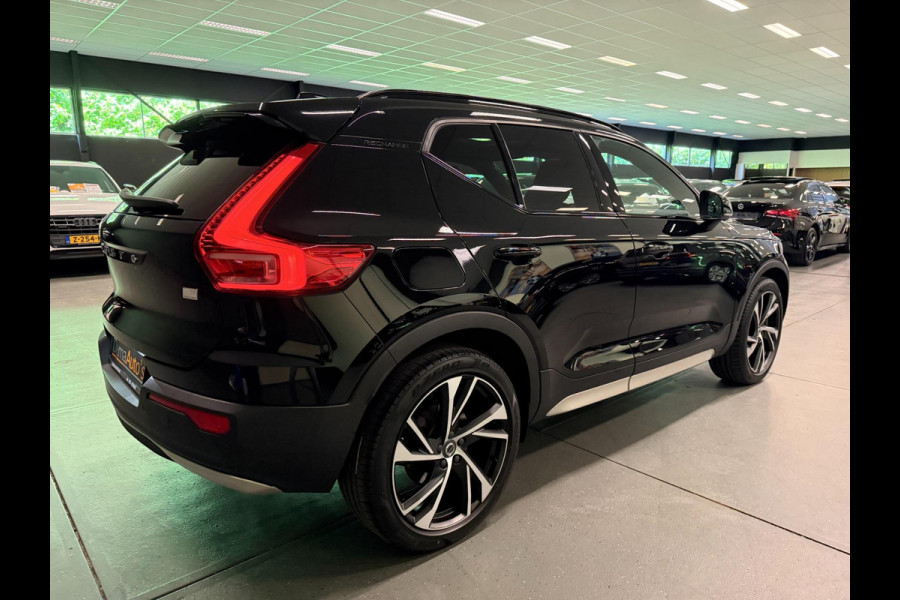 Volvo XC40 1.5 T5 Recharge R-Design 262PK PANO/NAVI/DAB/H-KARDON/STOEL-M/ECC/PDC/CRUISE///