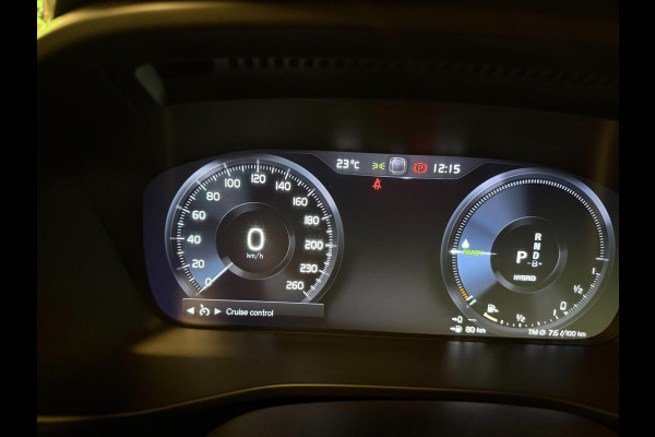 Volvo XC40 1.5 T5 Recharge R-Design 262PK PANO/NAVI/DAB/H-KARDON/STOEL-M/ECC/PDC/CRUISE///