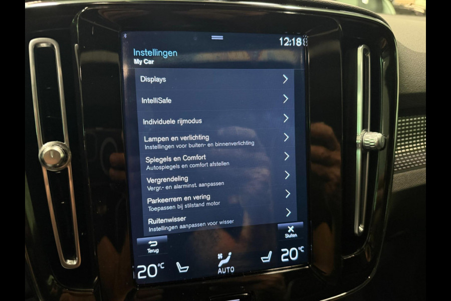 Volvo XC40 1.5 T5 Recharge R-Design 262PK PANO/NAVI/DAB/H-KARDON/STOEL-M/ECC/PDC/CRUISE///