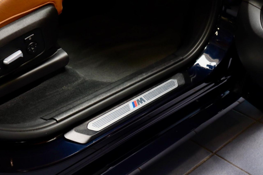 BMW X3 xDrive30e High Ex M Sport Zetels|PANO|Driving ass
