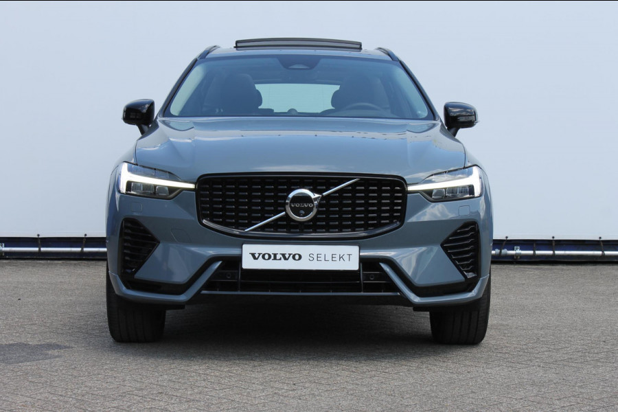 Volvo XC60 2.0 T6 Plug-in hybrid AWD Ultimate Dark Trekhaak / Luchtvering / Bowers & Wilkins / Adaptive Cruise control / 360 Camera / BLIS / Stoelverwarming voor en achter / Stuurverwarming /  Elektrisch bedienbare stoelen met geheugen /