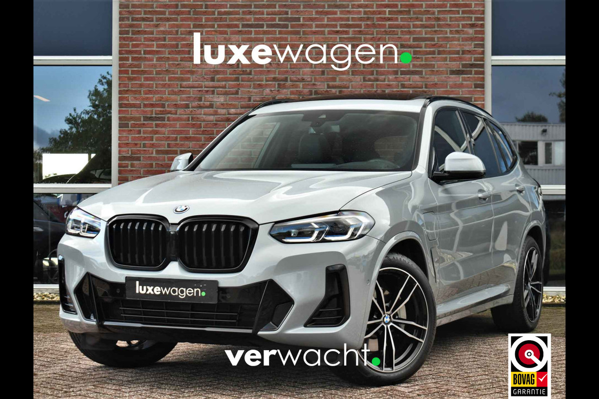 BMW X3 xDrive30e M-Sport Pano ACC M-zetels H/K HUD Brooklyngrau BMW X3 xDrive30e M-Sport Pano ACC M-zetels H/K HUD Brooklyngrau