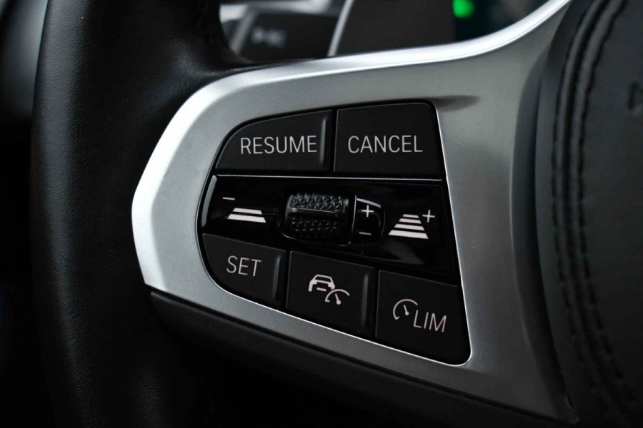 BMW X3 xDrive30e M-Sport Pano ACC M-zetels H/K HUD Brooklyngrau