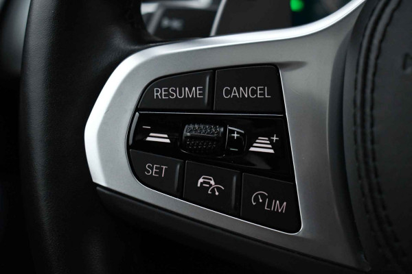 BMW X3 xDrive30e M-Sport Pano ACC M-zetels H/K HUD Brooklyngrau