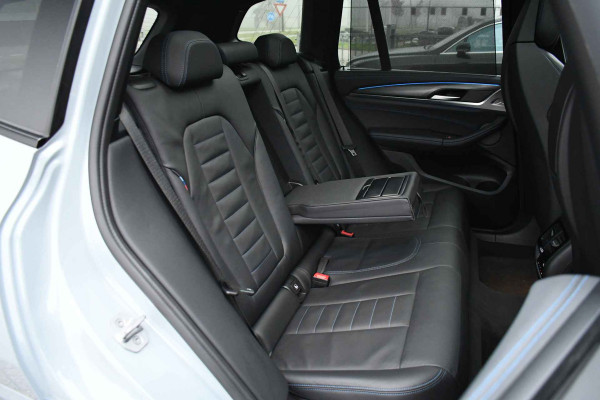 BMW X3 xDrive30e M-Sport Pano ACC M-zetels H/K HUD Brooklyngrau