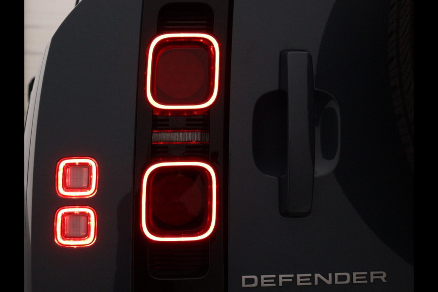 Land Rover Defender 110 P300e 110 S Country | Panoramadak | Adaptive Cruise Control