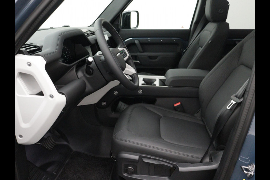 Land Rover Defender 110 P300e 110 S Country | Panoramadak | Adaptive Cruise Control