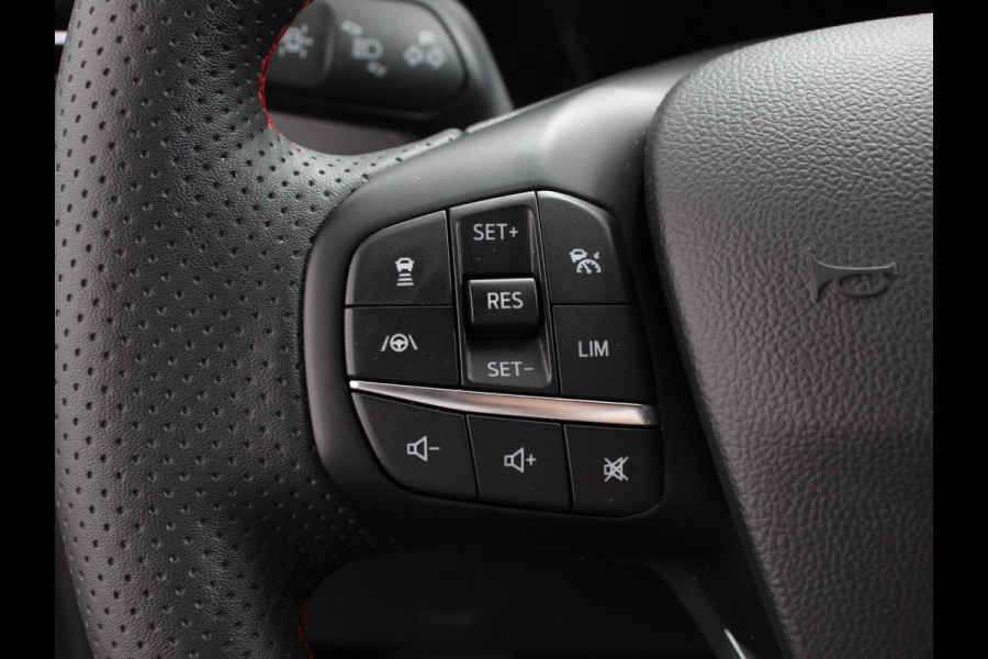 Ford Kuga 2.5 PHEV 225pk ST-Line X Automaat | Leder /Alcantara | B&O Audio | Camera | Navigatie | Climate Control | Electrisch bedienbare kofferbak | Verwarmde voorstoelen | Lichtmetalen Velgen |