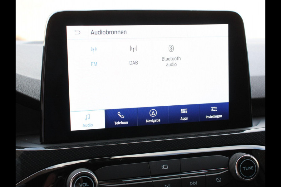 Ford Kuga 2.5 PHEV 225pk ST-Line X Automaat | Leder /Alcantara | B&O Audio | Camera | Navigatie | Climate Control | Electrisch bedienbare kofferbak | Verwarmde voorstoelen | Lichtmetalen Velgen |