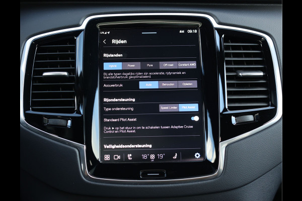Volvo XC90 T8 Recharge AWD Ultimate Dark | Bow&Wil - Luchtvering - Trekhaak - Pano