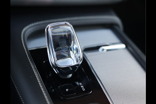 Volvo XC90 T8 Recharge AWD Ultimate Dark | Bow&Wil - Luchtvering - Trekhaak - Pano
