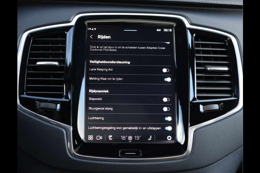 Volvo XC90 T8 Recharge AWD Ultimate Dark | Bow&Wil - Luchtvering - Trekhaak - Pano