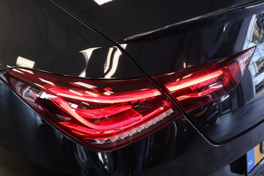 Mercedes-Benz CLA-Klasse 220 d AMG Line Panoramadak Burmester Multibeam-led