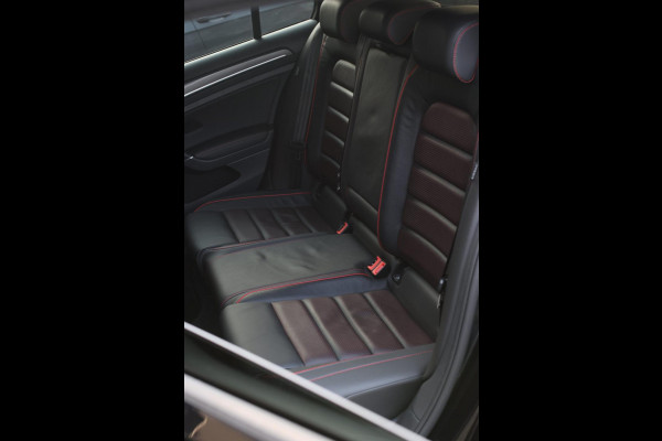 Volkswagen Golf 2.0 TSI GTI Performance *Pano*DCC*Dynaudio*Leder*Camera*