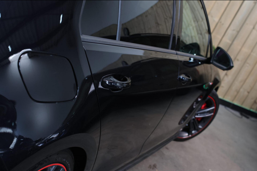 Volkswagen Golf 2.0 TSI GTI Performance *Pano*DCC*Dynaudio*Leder*Camera*