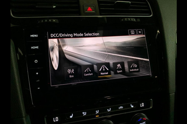 Volkswagen Golf 2.0 TSI GTI Performance | DYNAUDIO | DIGITAL COCKPIT | PANO | DCC
