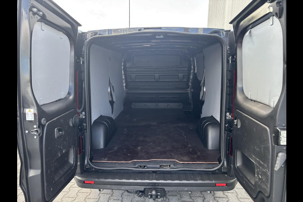Renault Trafic 2.0 Blue dCi 130 T30 L2H1*A/C*CRUISE*CAMERA*3PERS