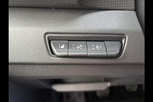 Renault Trafic 2.0 Blue dCi 130 T30 L2H1*A/C*CRUISE*CAMERA*3PERS