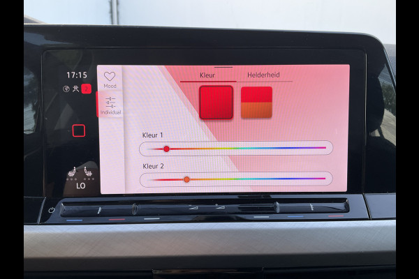 Volkswagen Golf 1.5 TSI Life Adap.Cruise Sfeerverl Carplay Led NL-Auto Dealer-Onderhouden!