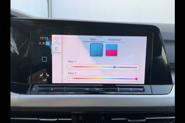 Volkswagen Golf 1.5 TSI Life Adap.Cruise Sfeerverl Carplay Led NL-Auto Dealer-Onderhouden!