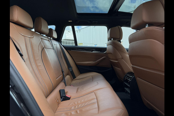 BMW 5 Serie Touring 520i Aut. M-Sport | Panorama | Trekhaak | Memory |
