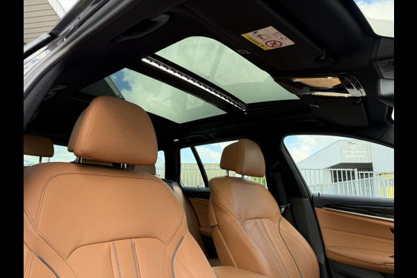 BMW 5 Serie Touring 520i Aut. M-Sport | Panorama | Trekhaak | Memory |