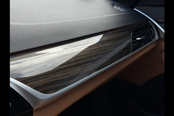 BMW 5 Serie Touring 520i Aut. M-Sport | Panorama | Trekhaak | Memory |