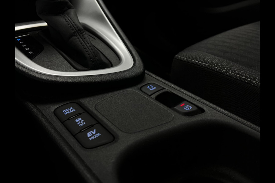 Toyota Yaris 1.5 Hybrid | Lane | Carplay | Camera | Cruise |