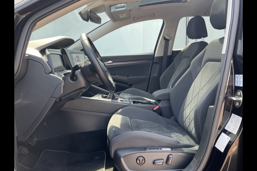 Volkswagen Golf 1.5 TSI Style Pano.dak Massage Sfeerverl Adap.Cruise Carplay Led Memory Uitstraling!