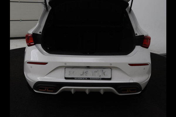 CUPRA Leon 1.4 e-Hybrid | Stoel & stuurverwarming | Camera | Adaptive cruise | Carplay | Navigatie | Sfeerverlichting | Keyless | Full LED | Sportstoelen | PHEV