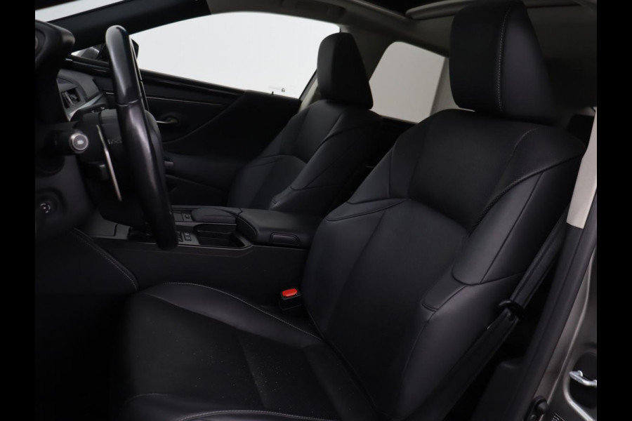 Lexus ES 300h Comfort Line | Schuifdak | Leder | Stoelverwarming | Adaptive cruise | Carplay | Camera | Memory | Keyless | Full LED