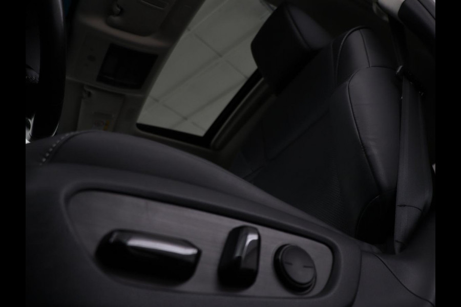 Lexus ES 300h Comfort Line | Schuifdak | Leder | Stoelverwarming | Adaptive cruise | Carplay | Camera | Memory | Keyless | Full LED