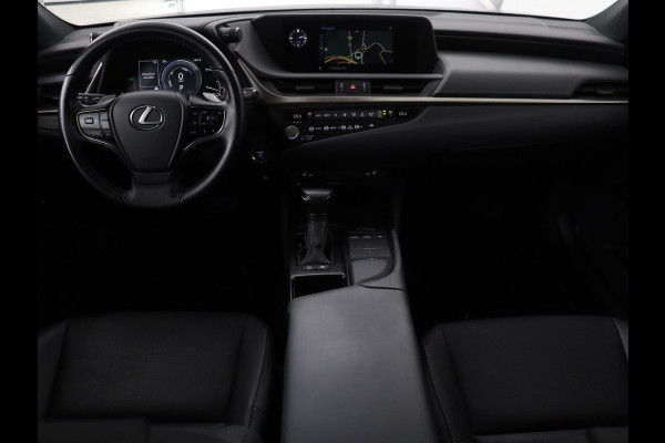 Lexus ES 300h Comfort Line | Schuifdak | Leder | Stoelverwarming | Adaptive cruise | Carplay | Camera | Memory | Keyless | Full LED