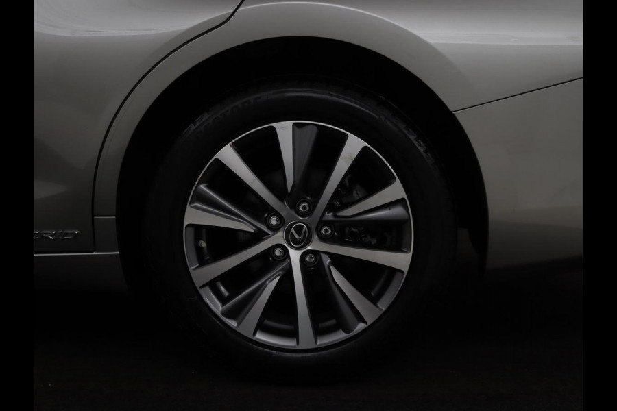 Lexus ES 300h Comfort Line | Schuifdak | Leder | Stoelverwarming | Adaptive cruise | Carplay | Camera | Memory | Keyless | Full LED