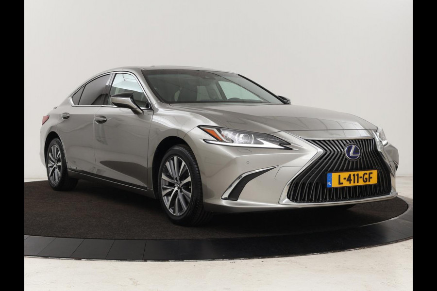 Lexus ES 300h Comfort Line | Schuifdak | Leder | Stoelverwarming | Adaptive cruise | Carplay | Camera | Memory | Keyless | Full LED